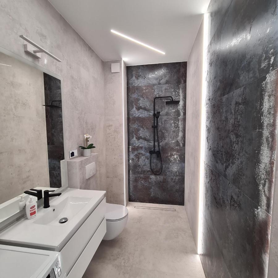 Ferienwohnung Apartament Z Tarasem Morska 8 Rewal 50M Do Morza Exterior foto